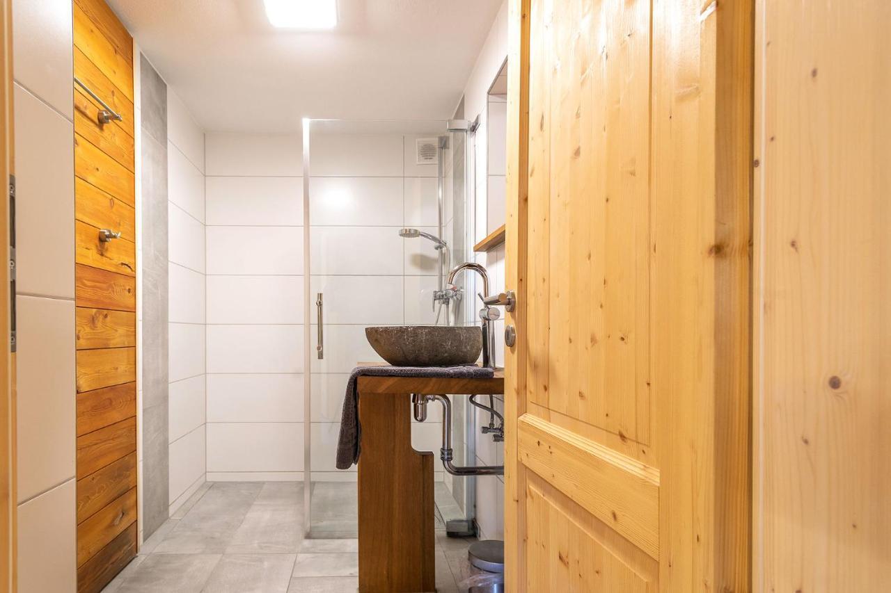 Alpen-Hostel - Apartment Talstation Mit Motorradvermietung Мемминген Экстерьер фото