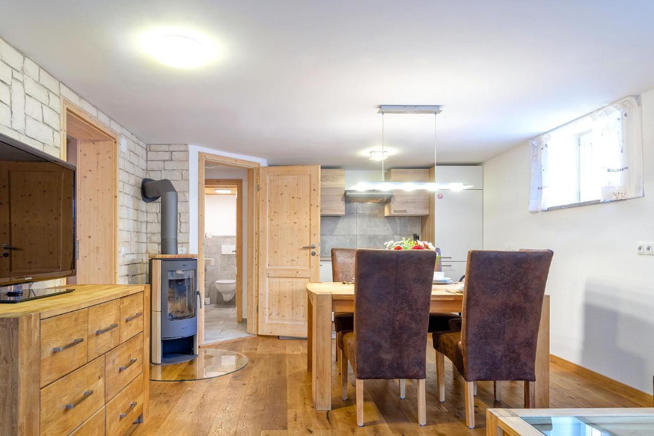 Alpen-Hostel - Apartment Talstation Mit Motorradvermietung Мемминген Экстерьер фото