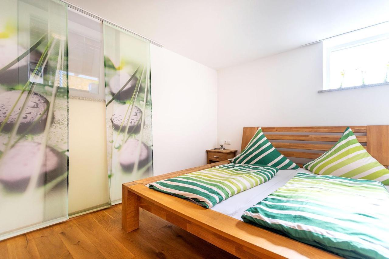Alpen-Hostel - Apartment Talstation Mit Motorradvermietung Мемминген Экстерьер фото