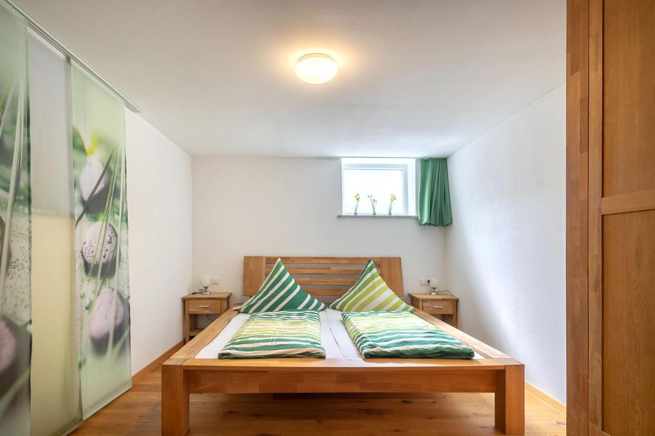 Alpen-Hostel - Apartment Talstation Mit Motorradvermietung Мемминген Экстерьер фото