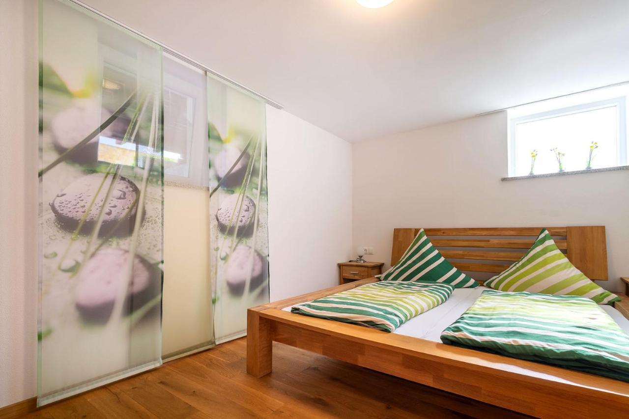 Alpen-Hostel - Apartment Talstation Mit Motorradvermietung Мемминген Экстерьер фото